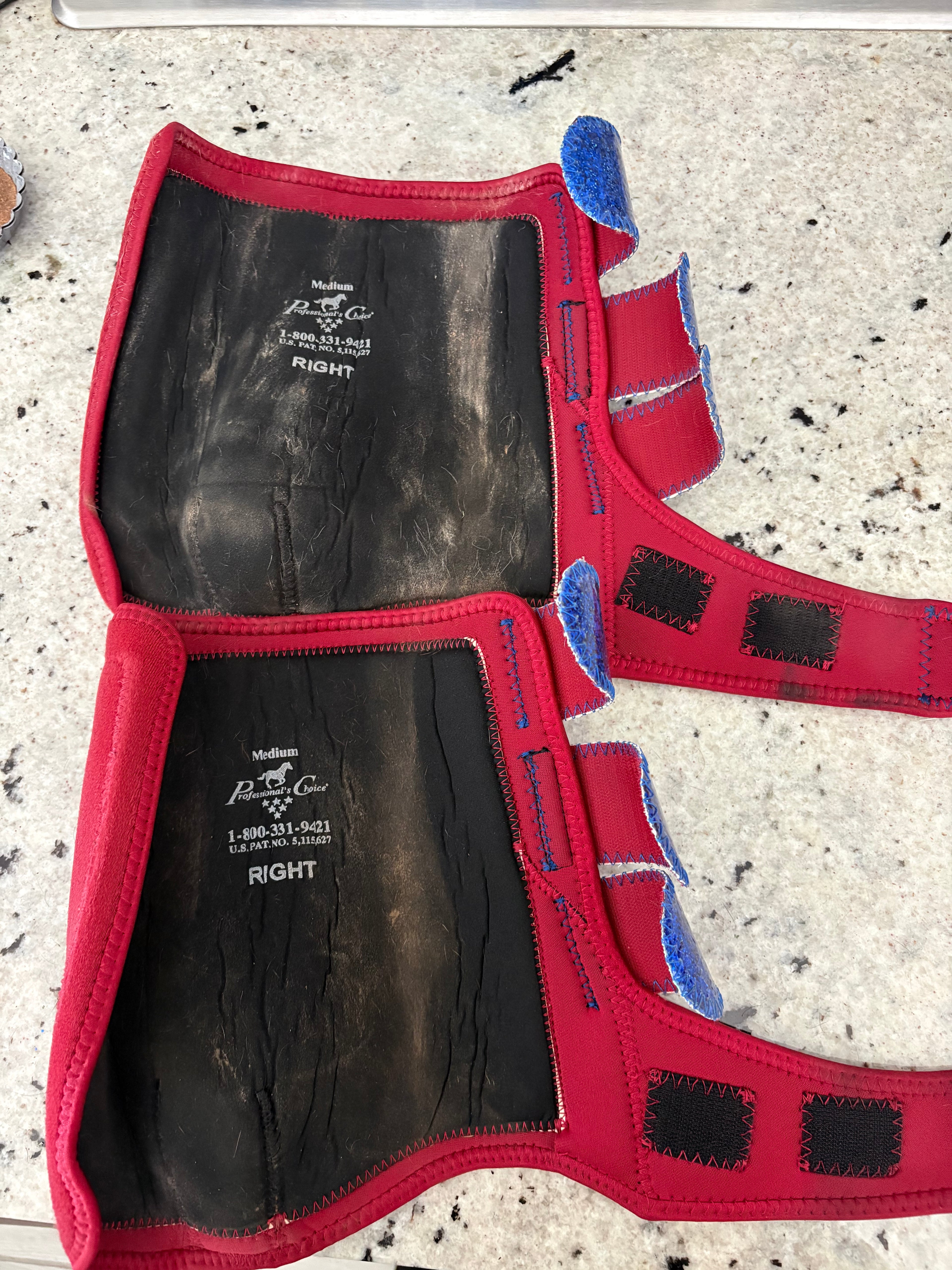 *Used once* Professional Choice 4 Pack Med Red with Sparkle Blue Straps