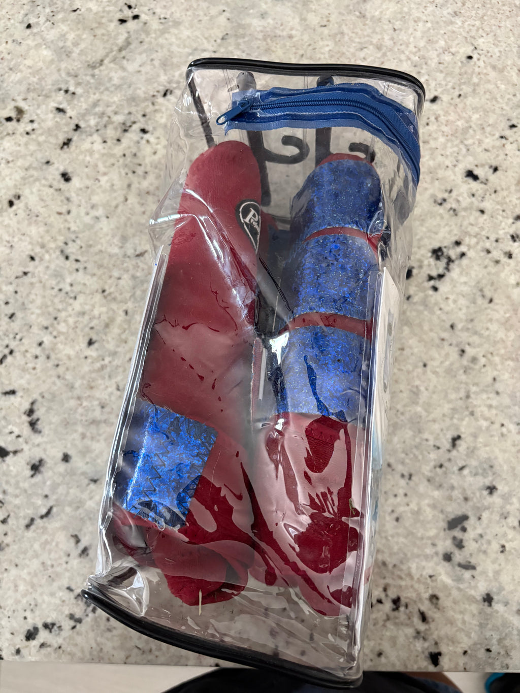*Used once* Professional Choice 4 Pack Med Red with Sparkle Blue Straps