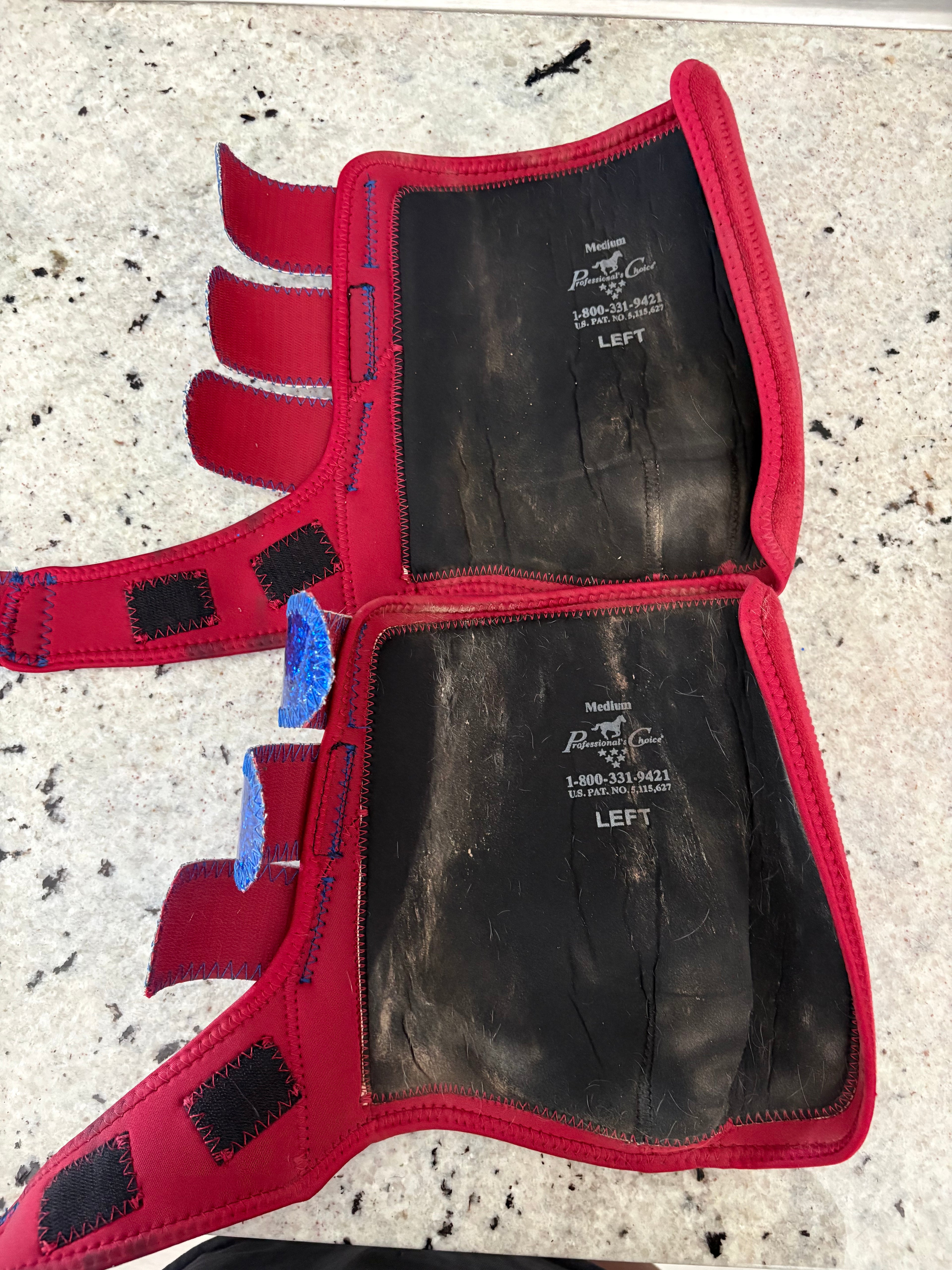 *Used once* Professional Choice 4 Pack Med Red with Sparkle Blue Straps